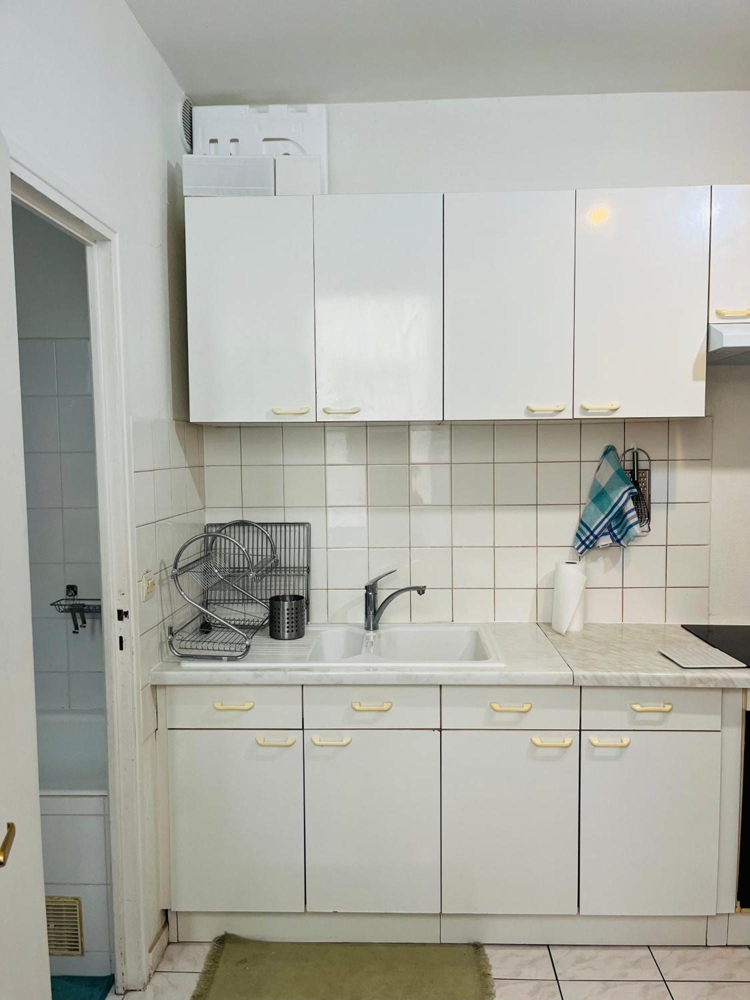 Apartment In Montmartre, Paris, Near Sacre-Coeur Read Host Profile For Booking Kültér fotó