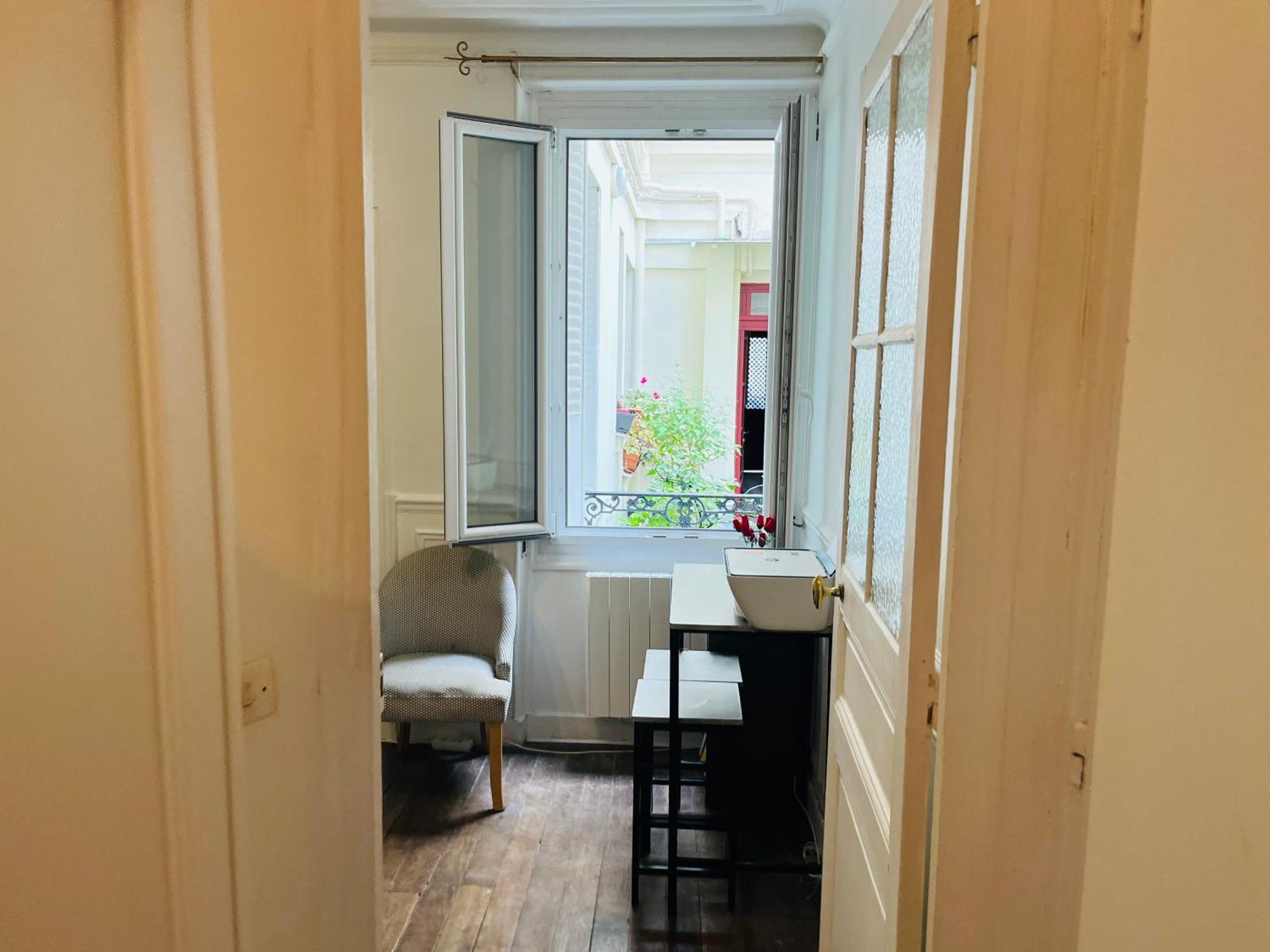 Apartment In Montmartre, Paris, Near Sacre-Coeur Read Host Profile For Booking Kültér fotó